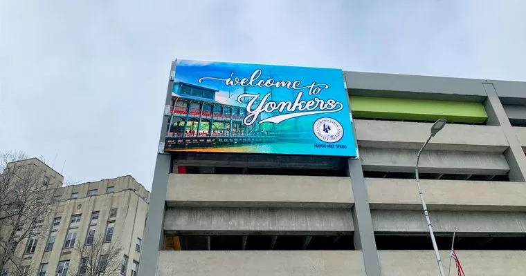 SNA Displays tapped by City of Yonkers for 'Yonkers-Tron' LED display